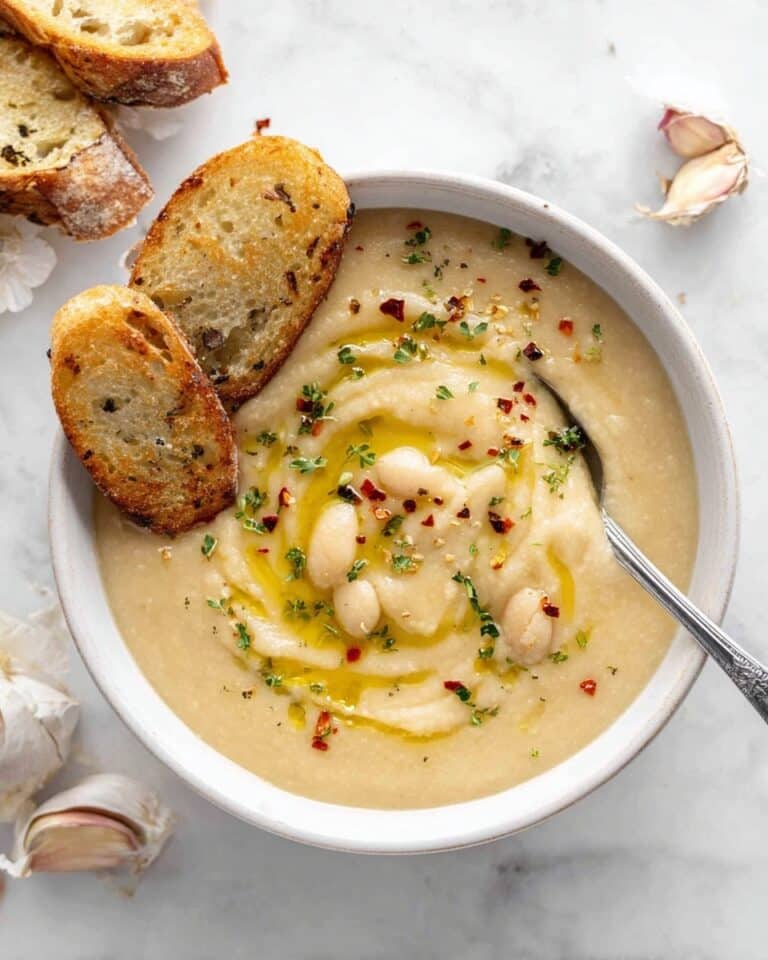 Vegan Garlic Chickpea Soup Recipe