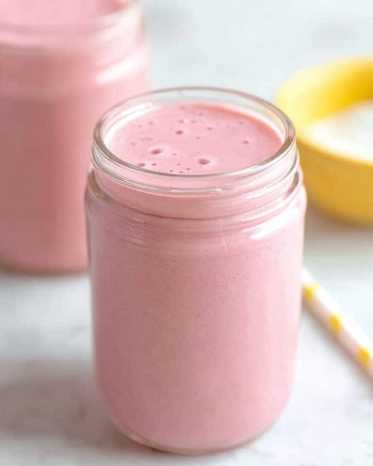 Raspberry Pineapple Coconut Smoothie Recipe